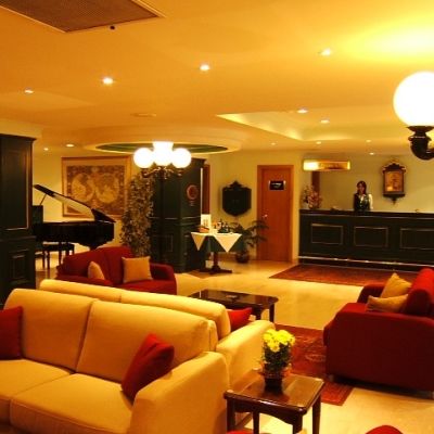 The Crown Hotel Bugibba Exterior photo